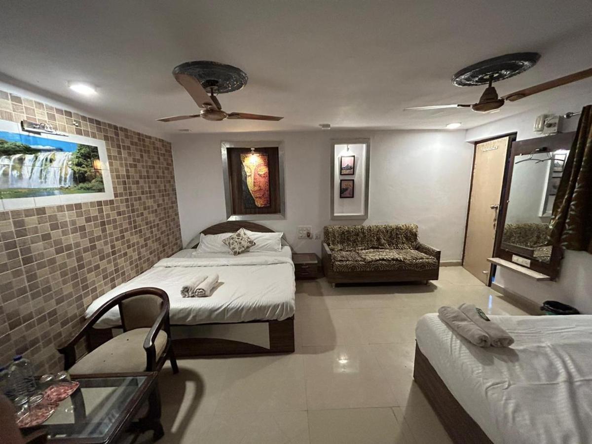 The Peach Tree Rooms Mount Abu Exterior foto